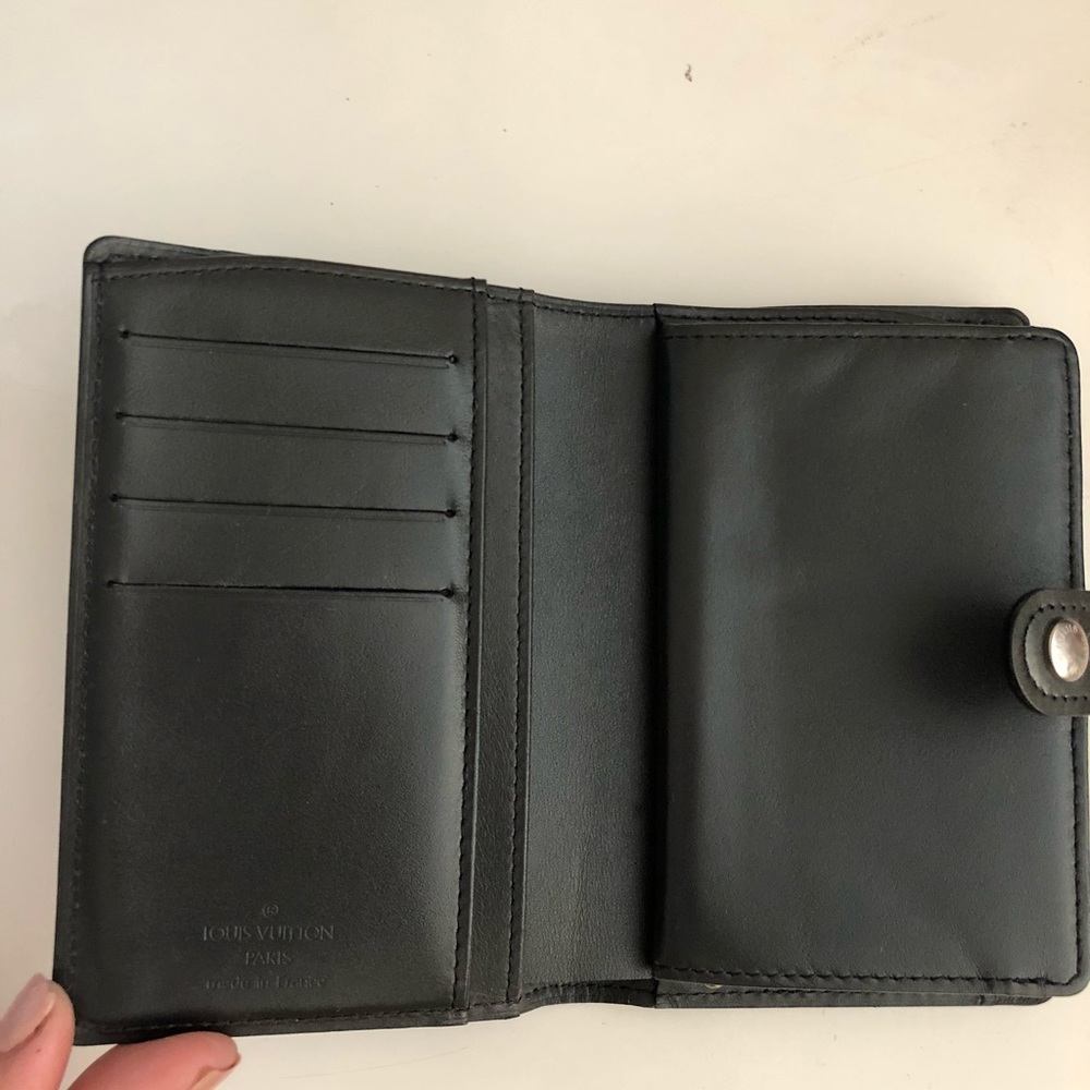 Louis Vuitton wallet - Picture 3 of 8